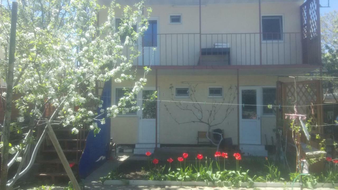Apartments On Fedorova Odessa Exteriör bild
